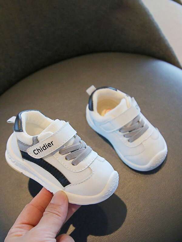 1 par de zapatos para caminar para niños y niñas de 1 a 4 años, con malla transpirable, suela suave antideslizante y cierre de gancho y bucle, apropiados para uso en interiores y exteriores, de estilo deportivo y casual para primavera/otoño