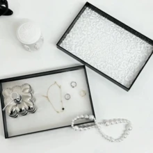 1 件亚克力条纹/波浪托盘收纳架，珠宝展示托盘适用于珠宝、洗漱用品、芳香疗法、香水、浴室、卧室、客厅、女性礼物