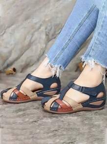 Sandalias de tacón inclinado tejido con hebilla de punta redonda retro de las mujeres - Azul - Ver 1