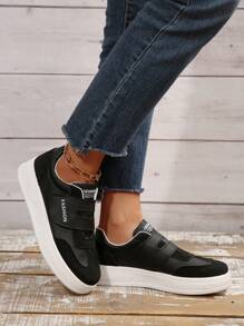 2025 Spring New Arrival Women's Small White Shoes, Hook-And-Loop Design Niche Versatile Sneakers - Black - View 5