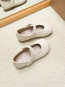 Scarpe da ragazza piatte semplici, scarpe di moda coreana, scarpe eleganti da principessa, scarpe da esterno per ragazze, adatte per primavera e autunno