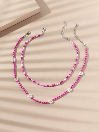 2 件波西米亚风格手工串珠花卉项链套装，适合女士度假、日常休闲穿着、赠送朋友，珠子颜色顺序略有不同