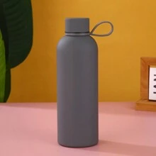 1 件 500ML/17OZ 不锈钢真空保温水瓶，橡胶涂层质地细腻，配有背带，便携且适合运动返校 - 彩色 - 查看 13