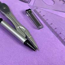 KIT Compass With Rulers Rubber And Graphite Drawing Set School Compass Square Protractor - 附標尺的指南針 - 查看 8