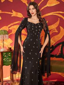 Abito elegante da donna con maniche lunghe, stile arabo, decorato con perline e cristalli