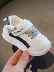 1 par de zapatos para caminar para niños y niñas de 1 a 4 años, con malla transpirable, suela suave antideslizante y cierre de gancho y bucle, apropiados para uso en interiores y exteriores, de estilo deportivo y casual para primavera/otoño