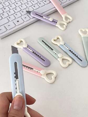 1 pieza/2 piezas/3 piezas Cuchillo de utilidad mini lindo con forma de corazón, cortador de papel, cuchilla de arte, cortador, útiles escolares y de oficina, herramienta de corte, útiles escolares, regalo de navaja