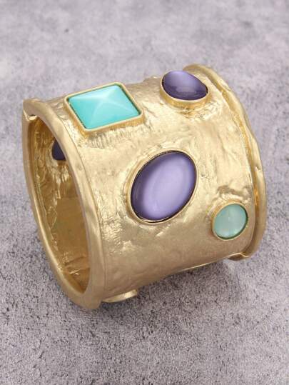 1pc Luxurious Exaggerated Big Chic Golden Outline Inlaid Asymmetrical Resin Bracelet, Gift For Loved Ones