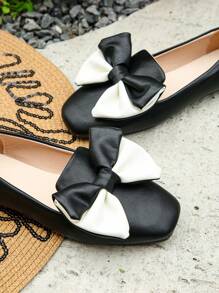 Women's Color Blocking Bowknot Decor Square Toe Low Heel Flat Mary Jane Shoes, Cute & Elegant Style, Versatile For Daily Wear & Commuting, Black Soft Bottom Casual Flats