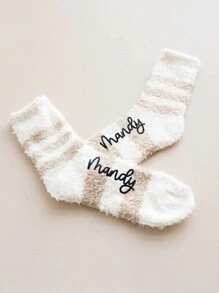 Chaussettes moelleuses personnalisées pour demoiselles d'honneur - Idée de cadeau pour la fête de mariage - Ensemble de chaussettes assorties confortables et rayées pour la soirée pyjama