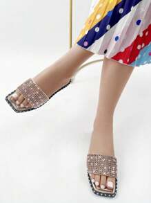 Fashionable And Elegant Rhinestone Decorated Flat Sandals Stylish Sandals Summer Sandals For Women - Champagne - View 1