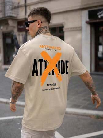 男士休闲文字印花短袖 T 恤