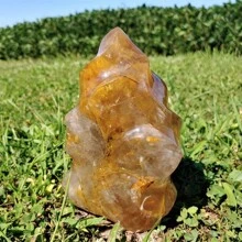 1pc Assorted Golden Healer Quartz Crystal Stone Palm, Golden Healer Quartz Column Tower, Healing Crystal Gift