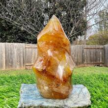 1pc Assorted Golden Healer Quartz Crystal Stone Palm, Golden Healer Quartz Column Tower, Healing Crystal Gift