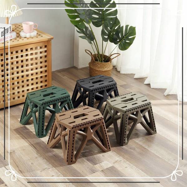 1 pièce tabouret pliant, tabourets de camping, chaises de plage, chaises d'extérieur, petits tabourets, tabourets pliants portables, tabourets en plastique, s'ouvre facilement d'un seul geste. Idéal pour la cuisine, la salle de bain ou la chambre