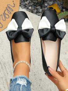 Women's Color Blocking Bowknot Decor Square Toe Low Heel Flat Mary Jane Shoes, Cute & Elegant Style, Versatile For Daily Wear & Commuting, Black Soft Bottom Casual Flats