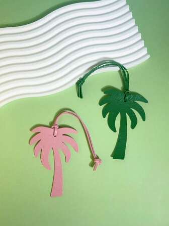 1PC Solid Color PVC Fashionable, Minimalist, Cute And Interesting Plant Palm Tree Coconut Tree Car Keychain,Car Ornaments Backpack Shoulder Bag Crossbody Bag Handbag Tote Bag,Charm Suitable For Couple Student Office Worker For Daily Date Holiday Travel Suitable As Gift For Boy/Girlfriend Mother Y2K Thanksgiving