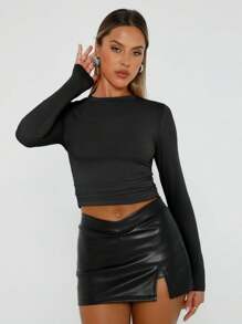 QGEMANWU Women's Casual Going Out Long Sleeve Tops Basic Layering Workout Tight Slim Fitted Cropped T Shirts - 黑色 - 查看 5