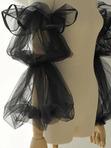 1 Pair Lantern Sleeve Detachable Long Black Bridal Sleeves, Satin Trim Tulle Fingerless Gloves, Romantic & Fleshy Coverage For Wedding Dress