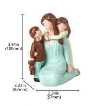 1 件妈妈和孩子雕像，雕刻手绘母亲和两个孩子雕像，母亲儿子女儿雕像母亲节周年生日礼物 - 橄欖綠 - 查看 6