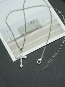 1 pièce Collier pendentif croix à la mode pour femme, en alliage de couleur argent avec strass, longueur de chaîne réglable, style classique gothique punk hip-hop rétro, convient pour les fêtes, les célébrations et le port quotidien