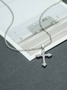 1 pièce Collier pendentif croix à la mode pour femme, en alliage de couleur argent avec strass, longueur de chaîne réglable, style classique gothique punk hip-hop rétro, convient pour les fêtes, les célébrations et le port quotidien