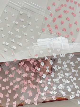 50 个带有心形图案的自粘塑料袋，防污染、一次性、多用途礼品包装材料 - 非常适合礼物和生日礼物！