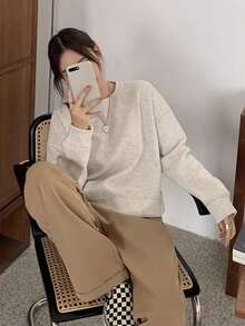 Women's Solid Color Drop Shoulder Long Sleeve Round Neck Loose & Comfy Sweatshirt