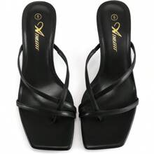 Women's Strappy Kitten Heels Flip Flops Square Open Toe Low Heels Fashion Party Dress Thong Heeled Sandals - 黑色 - 查看 7