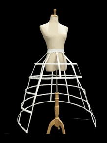 1 pezzo Sottogonna per donna in bianco/nero, per 4 stagioni, fresca per l'estate, sottogonna corta, sottogonna stile Lolita, sottogonna voluminosa per abito da sposa, sottogonna asimmetrica, sottogonna con 2 stecche in pizzo, sottogonna a forma di zucca con 2 stecche, sottogonna a forma di barile con 3 stecche, sottogonna con bordo in chiffon con 2-4 stecche, sottogonna a doppio bordo con 3-4 stecche, sottogonna a croce con 4 stecche, sottogonna con fessura aperta con 5 stecche, gabbia a più strati in acciaio forato, sottogonna stile barocco e Rococo regolabile, adatta per matrimonio, festa, esibizione, cosplay