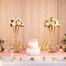 GOQODO 6件套波西米亚风人造花瓶装饰，几何婚礼中心摆件，金/银色金属花架。适用于情人节、斋月、开斋节、中国新年、圣帕特里克节、狂欢节、婚礼、晚宴、房间装饰、厨房装饰、室内外装饰、庆祝活动。 - 彩色 - 查看 8