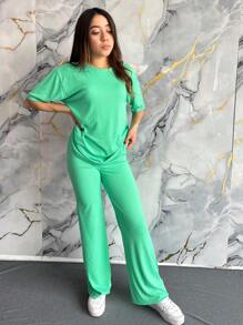 Solid Short Sleeve Tee & Pants - Green - View 2