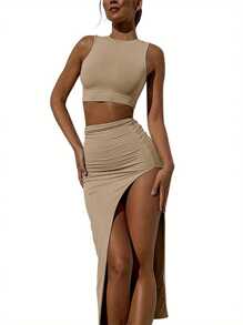 Conjunto de dos piezas de verano para mujer: top sin mangas de cuello redondo de color liso y falda larga con abertura hasta la cadera. - color - Ver 2