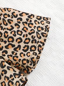 Conjunto de ropa de verano para niñas de 4 a 7 años, blusa de cuello redondo de unicolor + pantalones cortos con estampado de leopardo y mariposa, adecuado para uso diario y al aire libre
