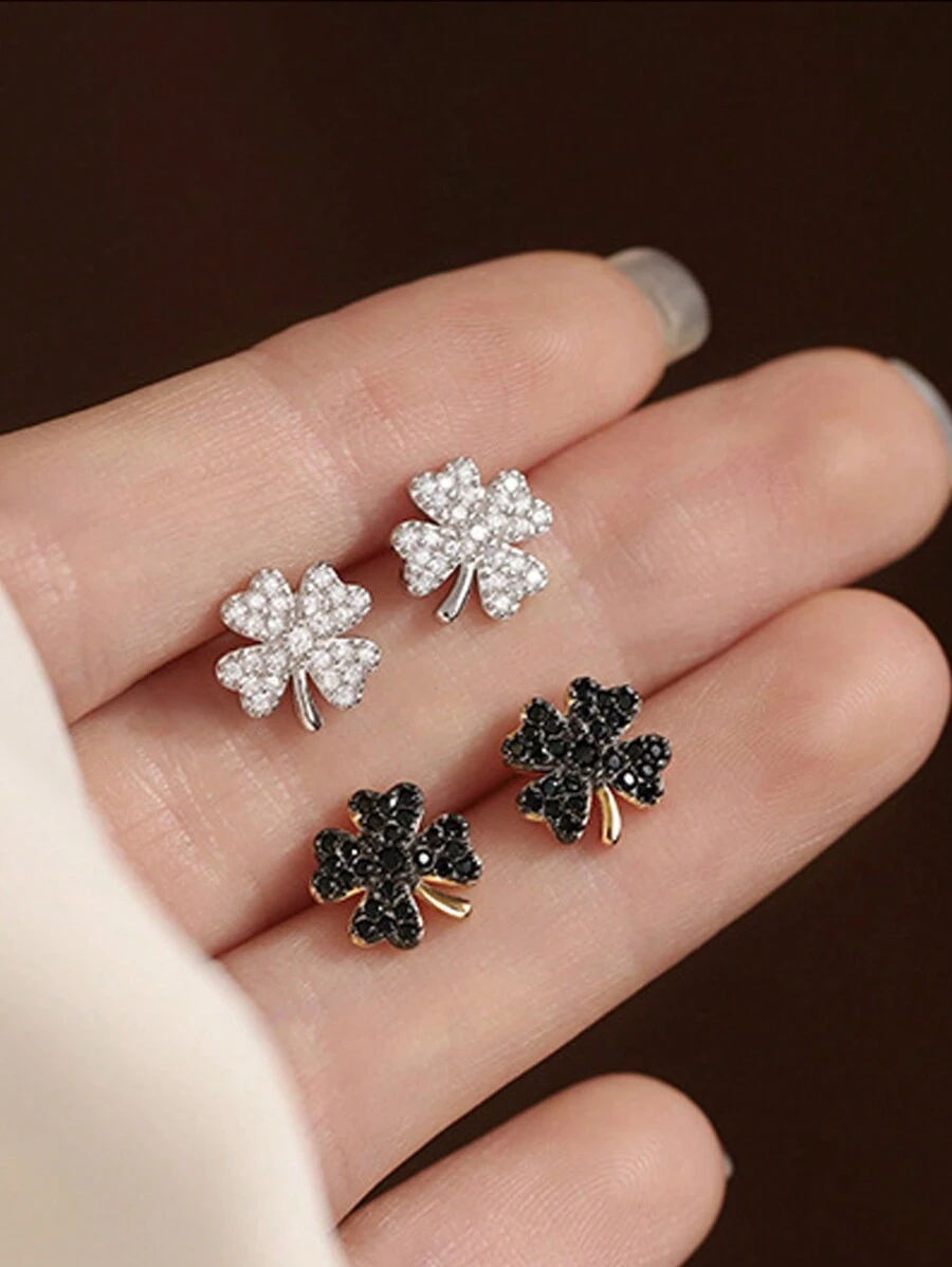 1 对奢华小众黑色四叶草耳环，时尚日常配饰礼物，适合女性，春季