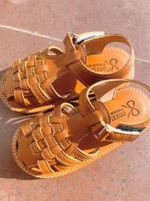 1Pair Boys Sandals Fashion Cut-Outs Soft Bottom Kids Beach Sandals Non-Slip Children Shoes Closed Toe For Summer