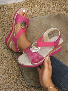 Sandalias elegantes de señora con suela gruesa, zapatos cómodos para caminar con correas de tobillo, calzado de playa con tacón de cuña
