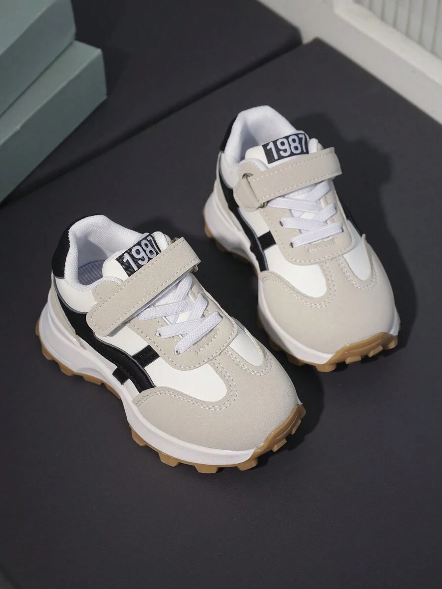 1 Pair Children Outdoor Fashion Comfortable Casual Sports Shoes, Spring/Summer - Black - View 1