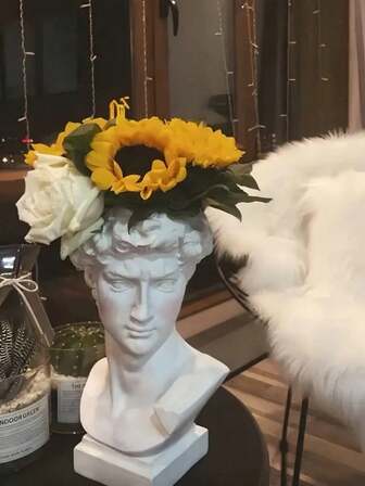 1pc David Head Resin Vase, Desktop Decor, Makeup Brush Holder, White Elegant Nordic Style, Suitable For Living Room Bedroom Decoration, Accommodate Makeup Brushes And Stationery, Housewarming Wedding Holiday Gift