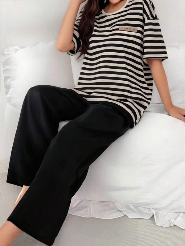 2pcs Women's Black Striped Homewear Set: Round Neck Plaid T-Shirt Top And Ankle Length Plaid Pants, Comfortable And Stylish For Spring/Summer Leisure And Sleepwear