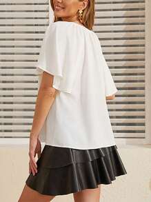 Chiffon Top, Half Sleeve Chiffon Top, Ruffle Sleeve Chiffon Top, Butterfly Sleeve Blouse, Batwing Sleeve Notch Neck Print Blouse, V Neck Half Sleeve Plain Shirt - 白色 - 查看 3