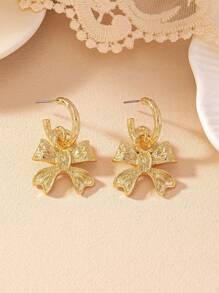 1 Pair Elegant Metal Gold Butterfly Pendant Earrings, Suitable For Daily, Party, And Holiday Outfits - Yellow Gold - View 5