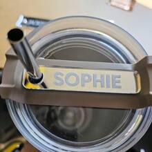 个性化铭牌，定制镜面亚克力玻璃杯盖，杯子铭牌，个性化