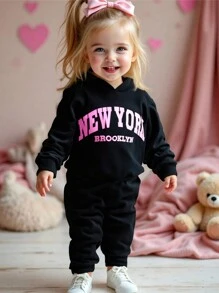 2pcs/Set Young Girl Casual Letter Print Hooded Sweatshirt And Pants Sports Suit, "New York" Pattern, Suitable For Outdoor Everyday Wear