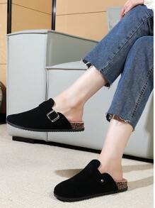 Wygodne i uniwersalne kapcie damskie, idealne do domu, na wakacje, na co dzień, na wiosnę/jesień