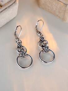 1 par de pendientes de flor con arreglo triple de color plateado vintage y delicado, adecuados para uso diario, fiesta y baile de graduación de mujeres y adolescentes, un buen regalo para cumpleaños o aniversario.