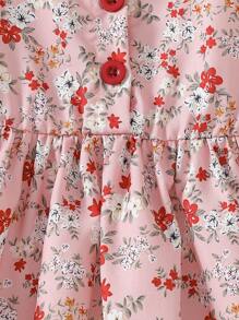 年轻女孩休闲时尚花朵印花泡泡袖圆领连衣裙