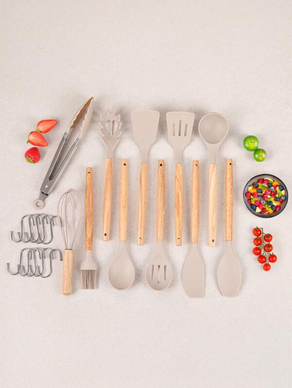 Set di 21 pezzi di utensili da cucina in silicone, set resistente al calore con manico in legno, utensili da cucina antiaderenti, inclusi raschietto, cucchiaio e 11 pezzi di utensili da cucina con gancio