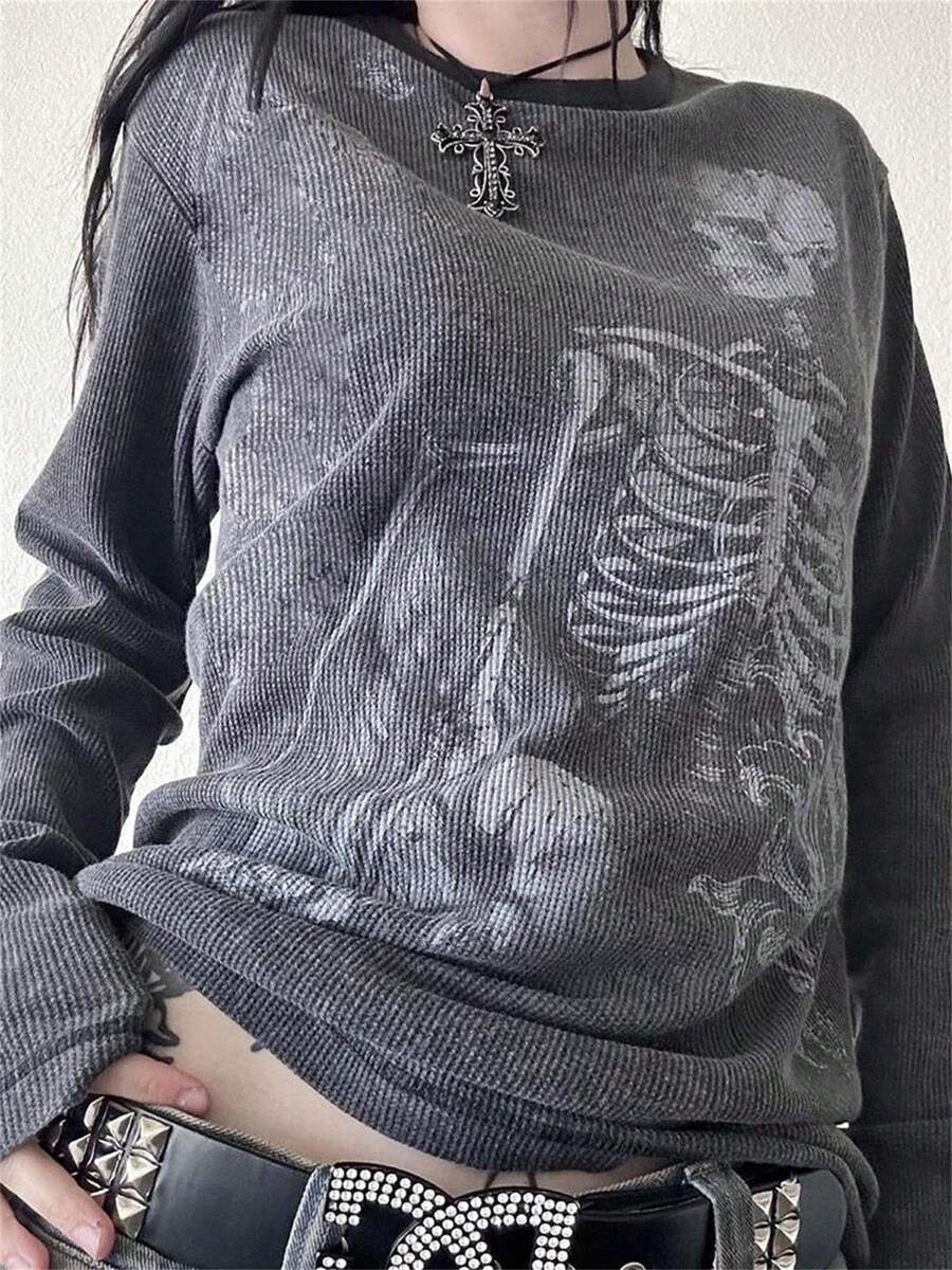 Camisetas con estampado de calavera estilo Y2K para mujeres, blusas holgadas de manga larga de cuello redondo con estilo gótico, grungy y de hada, ropa de streetwear de los 90 para chicas e-girl y emo, prendas de otoño y primavera - Negro - Ver 1