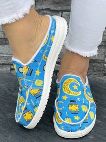 Sandalias exteriores deslizantes para mujer, nuevos zapatos casuales planos de moda de primavera, cómodos zapatos deportivos ligeros de puntera redonda simple y poco profunda